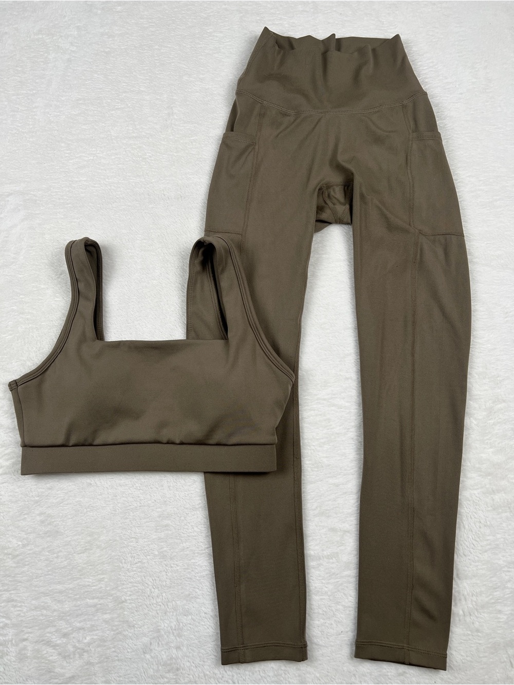 Paragon Fitwear Matching Set Sports Bra Small Leggings XS Taupe Green